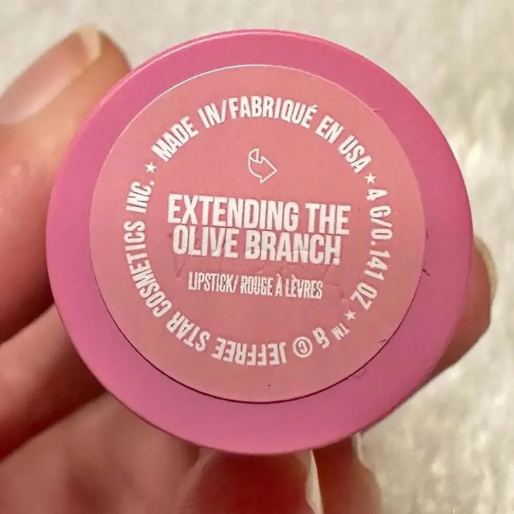NIB Jeffree Star Extending the Olive Branch Velvet Trap Lipstick 4g